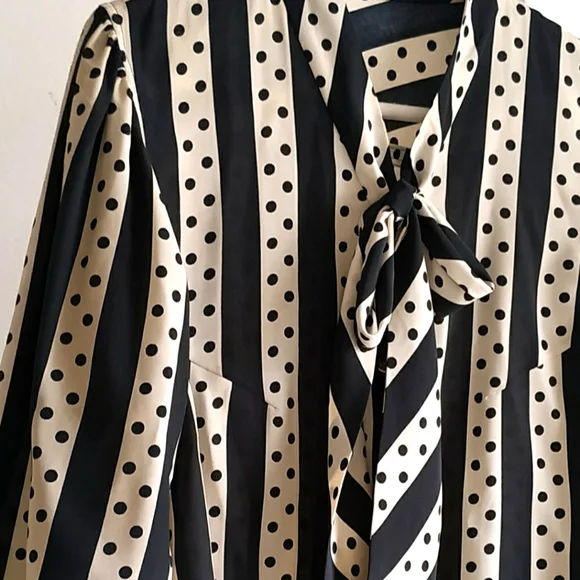 Vintage Formal blouse - Picture 4 of 8